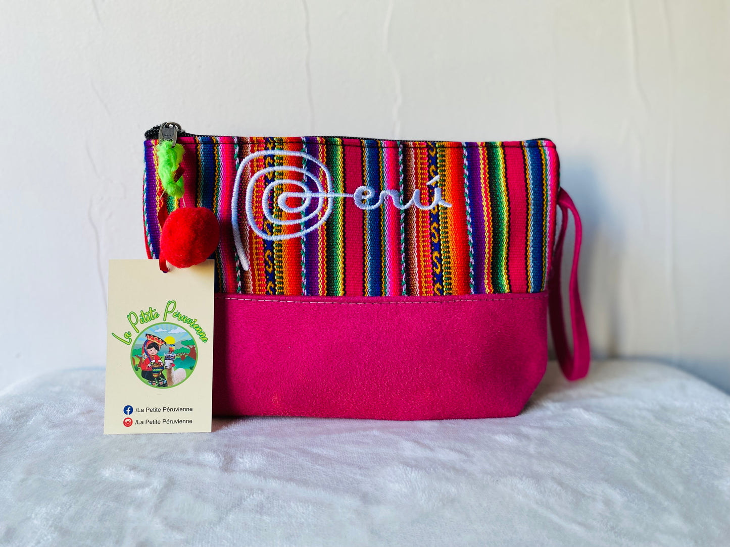 Pochette en daim PERU